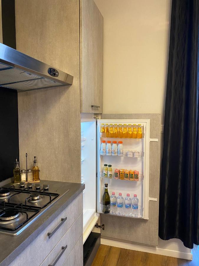 La Casa Di Alan Hotel แตร์นี ภายนอก รูปภาพ