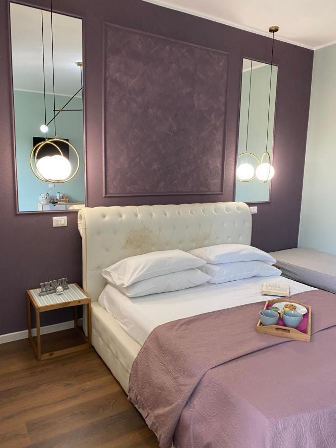 La Casa Di Alan Hotel แตร์นี ภายนอก รูปภาพ